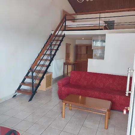Apartment T E R M I N A L Kavala